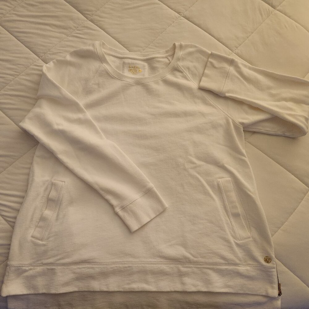Lilly Pulitzer Pullover Women’s XXL White Beach Comber Luxletic Sweatshirt Top